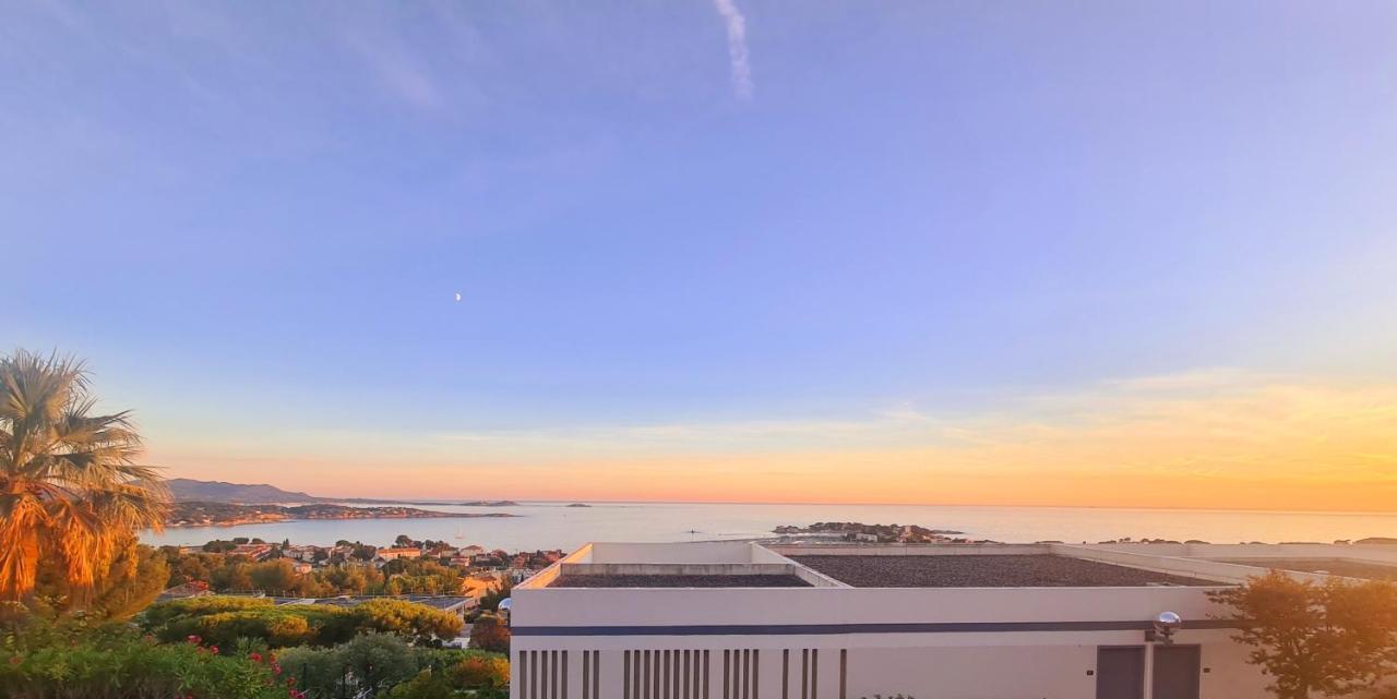 Magnifique Appartement Vue Mer - Grande Terrasse Et Piscine Bandol Ngoại thất bức ảnh