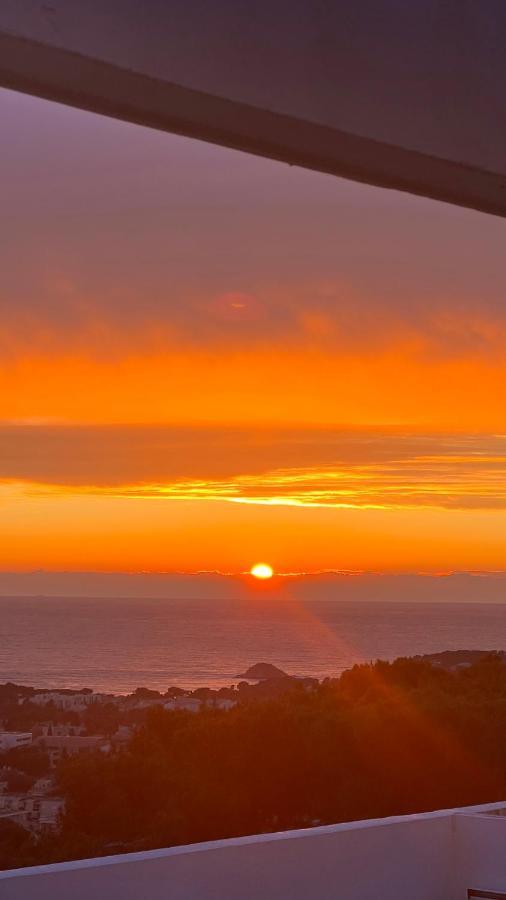 Magnifique Appartement Vue Mer - Grande Terrasse Et Piscine Bandol Ngoại thất bức ảnh